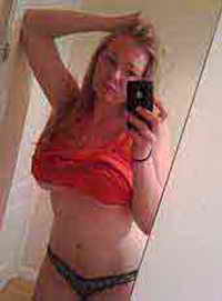 a horny girl from Allegan, Michigan